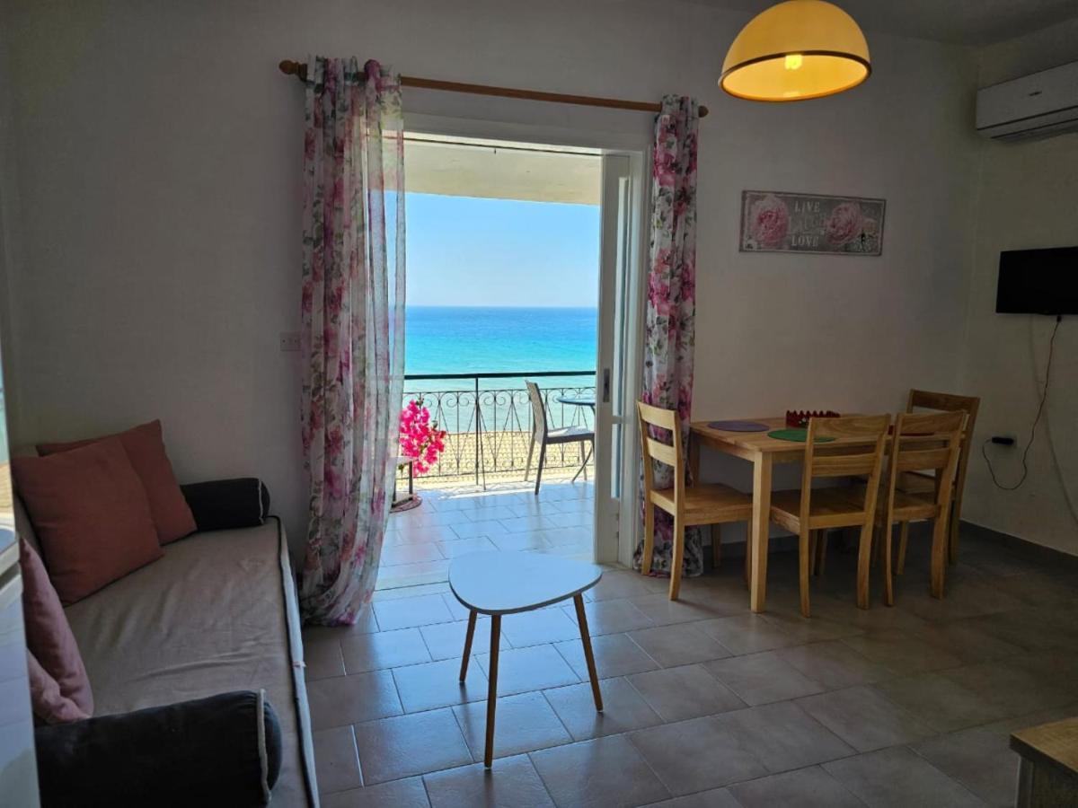 Corfu Glyfada Beach Apartments Eksteriør bilde